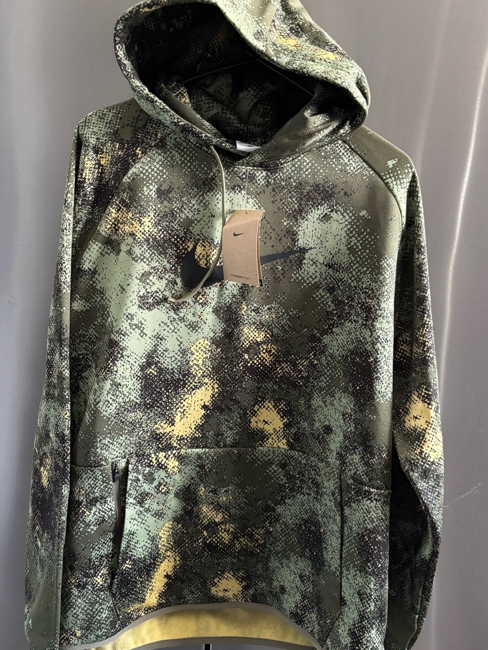 Nike Men’s Olive & Black Camo Pullover Hoodie
